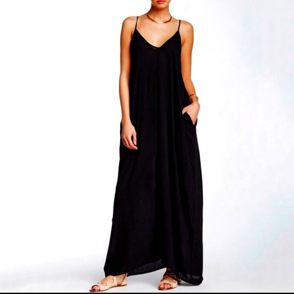 lovestitch Dresses & Skirts - NWT Lovestitch Gauze Maxi Dress Size M/L Black